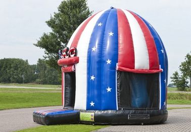 นักชกชาวอเมริกันโด่งดังดิสโก้โด่งดัง, เด็กกำพร้า Moonwalk Inflatable