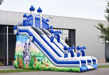 ปราสาทสีฟ้ากระโดด Comelot ขนาดใหญ่และ Inflatables สไลด์ที่มีกำแพงปีนเขา