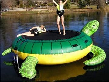 เหตุการณ์โลโก้กลางแจ้งสีเขียว Trampoline Inflatable การพิมพ์