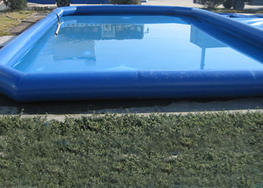 สระว่ายน้ำเด็กสีน้ำเงินยอดนิยม, สไลด์โจรสลัดเหนือพื้นสระว่ายน้ำสำหรับเด็ก