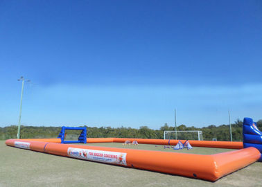 ปาร์ตี้ทางการกีฬา Inflatable Sports Games PVC กันน้ำสนามฟุตบอล