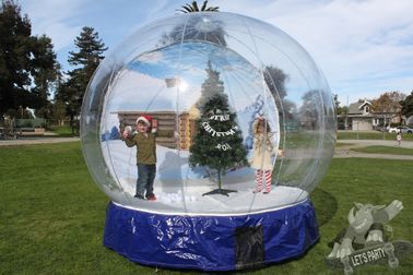 โปร่งโฆษณาโฆษณายักษ์ปักกิ่งกลางแจ้งโปร่งใส Inflatables Snow Globe CE Approved