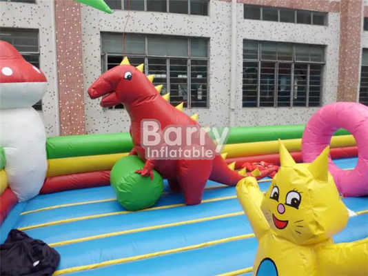 โลโก้ที่กำหนดเองอุปกรณ์สนามเด็กเล่นทำให้พอง Kids Bouncy Castles สำหรับกิจกรรม