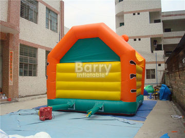 องค์ประกอบสวนสนุก Inflatable Bouncy House รูปแบบเสือ Tarpaulin พีวีซี 0.55mm