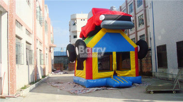 รูปร่างรถ Inflatable Bouncer ป้องกันไฟผ้าใบกันน้ำ PVC / Oxford Cloth For Park