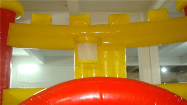 กันน้ำที่กำหนดเอง Inflatable Bouncer / Inflatable Jumpers ความแรงฉีกขาดสูง