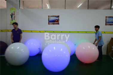 Inflatable LED ลูกโป่งควบคุมการสัมผัสลูกโป่งที่มีสีสันการควบคุมลูกโป่ง LED สำหรับงานปาร์ตี้