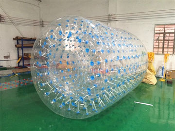 PVC Tarpaulin ของเล่นน้ำทำให้พองลูกกลิ้งลูกกลิ้งบอล 2.4 * 2.2 * 1.8M