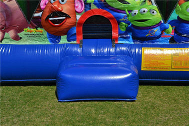 PVC Tarpaulin Inflatable Toy Story กระโดดปราสาทสำหรับสนามเด็กเล่น / สวนสนุก