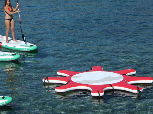 กำหนดเอง 8 สถานีกีฬาทางน้ำ Red Inflatable Sup Air Dock Platform