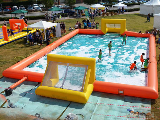 0.55mm PVC Inflatable Soap เกมสนามฟุตบอลปรับแต่งได้อย่างเต็มที่