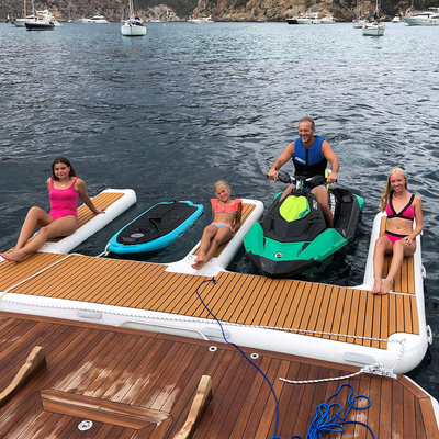 ของเล่นน้ำที่ทนทาน Inflatable Jet Ski Floating Dock Pontoon สำหรับ Yacht