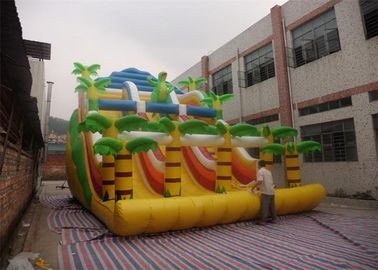 ภาพนิ่งพาณิชย์สีเหลือง, บันได Inflatable สไลด์มีสองทางสไลด์