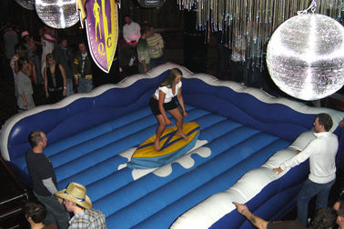กีฬาในร่มเกมกีฬาจำลอง Surf Board สำหรับเด็ก / ผู้ใหญ่