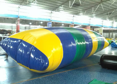 สนุกใหญ่ของเล่นน้ำขนาดใหญ่ 0.9mm พีวีซี inflatable น้ำหยด
