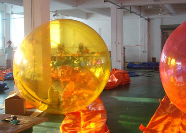 ยิมของเล่น Inflatable กลางแจ้งน้ำสำหรับเด็กน้ำลูกเดินมนุษย์
