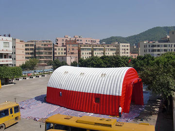 เต็นท์ Inflatable ทนไฟที่กำหนดเองเต็นท์โรงรถกลางแจ้ง Inflatable