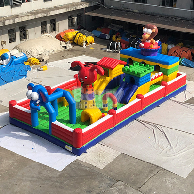 ปรับแต่ง Kids Air Inflatable Bouncer ธีมการ์ตูนสวนสนุก 20mL * 10mW * 4mH