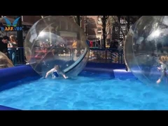 ลูกบอลน้ำเป่าลมสำหรับสระว่ายน้ำกลางแจ้ง ทำจากผ้าใบกันน้ำ PVC หนา 0.9 มม. สำหรับเด็ก