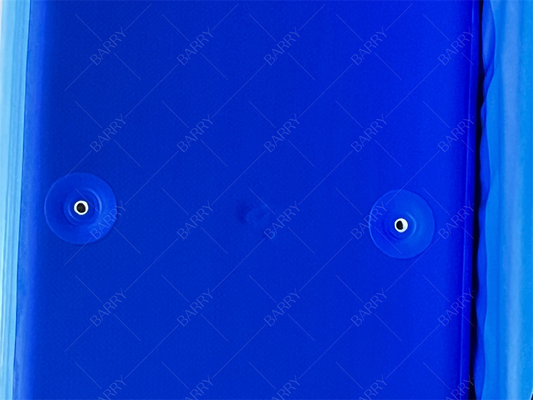 อ่างอาบน้ําน้ําน้ําแข็งสีน้ําเงินเข้ม Custom PVC Drop Stitch สระว่ายน้ําอัดอัดด้วยฝาสําหรับเด็ก