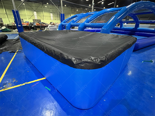 อ่างอาบน้ําน้ําน้ําแข็งสีน้ําเงินเข้ม Custom PVC Drop Stitch สระว่ายน้ําอัดอัดด้วยฝาสําหรับเด็ก