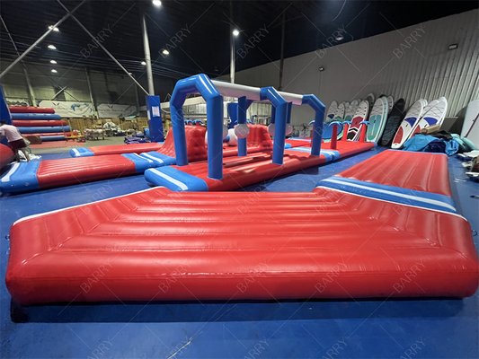 สวนน้ำเป่าลมลอยน้ำ PVC หนา 0.9 มม. สวนน้ำเป่าลมในทะเล เกมส์ทางน้ำเป่าลม
