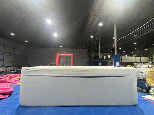 สี่เหลี่ยมหลุดเย็บ DWF ผ้า inflatable เด็กสระว่ายน้ําที่มีฝา