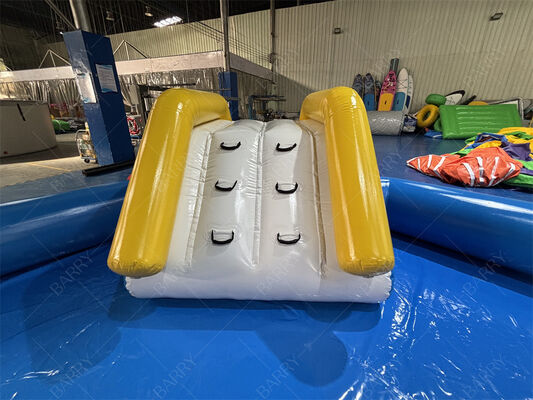 สวนน้ําระดับพาณิชย์ Dragon Inflatable สนามเล่นน้ําหลายสไลด์ที่มีสระว่ายน้ําขนาดใหญ่ สําหรับสวนสนุก เทศกาล