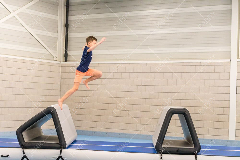 สนามทรัมปอลีนที่กําหนดเอง สนามบินเด็กนักรบนินจา สนามอุปสรรค