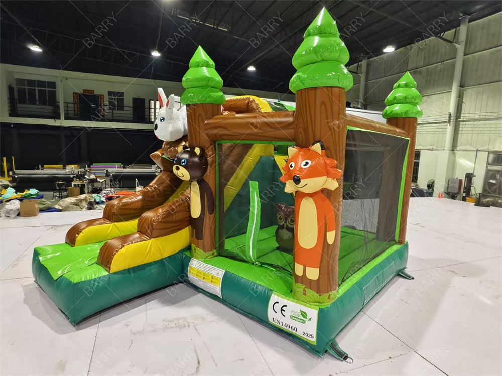 3.6x3x2.4m สัตว์ Theme ป่าฝนกระโดด ปราสาทกระโดด
