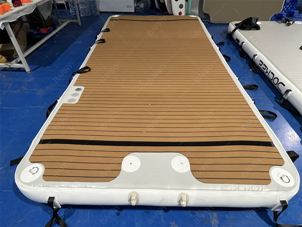 ลงเย็บ Pvc น้ําว่ายน้ํา Pontoon ปลาตัวกระจายอากาศสําหรับเกาะ Jet Ski Yacht
