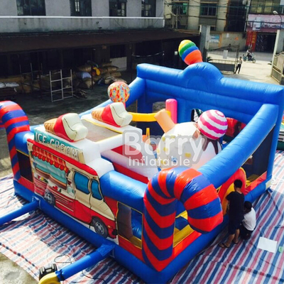 Bouncer พองทนไฟในร่มสนามเด็กเล่นที่มีสีสัน Jumper Bounce House
