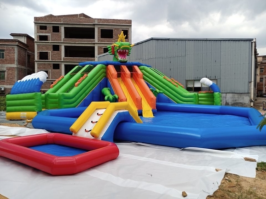 0.9mm PVC Mobile Land Ground สวนน้ำทำให้พองพร้อมสไลด์สระว่ายน้ำเชิงพาณิชย์