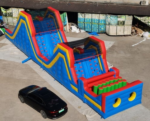 PVC สีสันสดใส 5k Obstacle Course Bounce House สำหรับเด็กและผู้ใหญ่