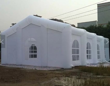 เต็นท์ลูกบาศก์พองกันน้ำสำหรับงานปาร์ตี้ PVC Outdoor Giant Camping Tent