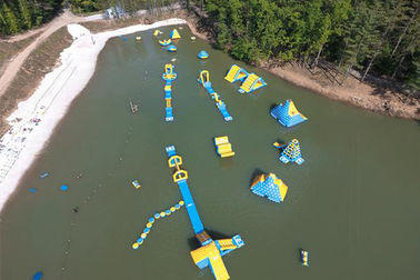 โลโก้พรีเมี่ยมกีฬาสปริง / Aquapark สำหรับผ้าใบกันน้ำ PVC Lake