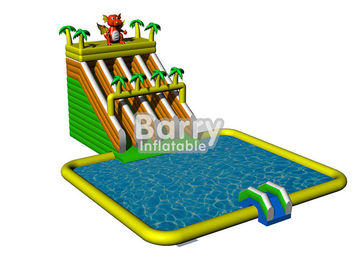 0.55 มม. ผ้าใบกันน้ำพีวีซี Garden Jungle Inflatable Water Slide Park เพื่อการพาณิชย์