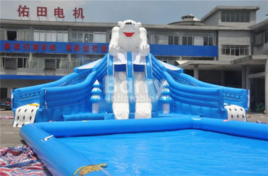 สวนน้ำยักษ์กลางแจ้งที่มีกำมะหยี่ EN14960 วัสดุผ้าใบ PVC 0.55 มม