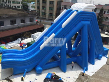 ภาพนิ่ง Blue Dual Lanes Giant พ่นสำหรับ Water Pool Retardant