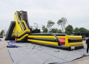 70 'X 32' X 33 'สีแดงและสีแดงพองกระโปรงยักษ์สไลด์ศีรษะรูปหัวไหล่