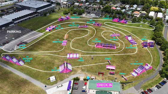 NL สนามแข่งขันอุปสรรคขนาดใหญ่