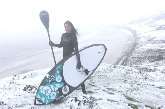 EVA Cold Winter Stand Up Paddle Boarding บนกระดานสกีหิมะพอง