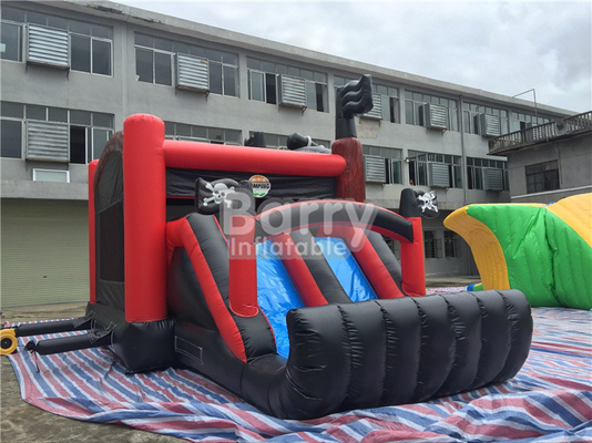 ปราสาทพองเกรดเชิงพาณิชย์พร้อมคอมโบเรือโจรสลัดสไลด์ Blow Up Bounce