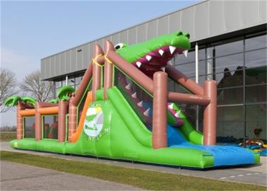 ปลาฉลามน่ารักสีเขียวเป่าหลักสูตรอุปสรรคสำหรับเด็ก Giant Inflatable เกม
