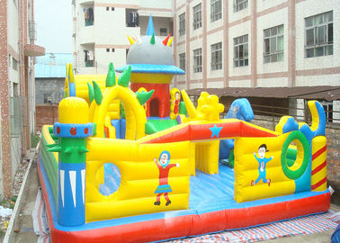 Bouncy Castle ที่มีสีสันสวยงามเหมาะสำหรับเด็ก ๆ สนามเด็กเล่น Inflatable Playground
