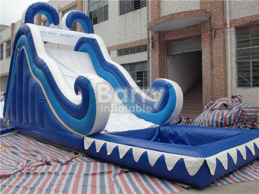 เด็กพาณิชย์ Outdoor Wave สไลด์น้ำทำให้พองพร้อมสระว่ายน้ำขนาดเล็ก