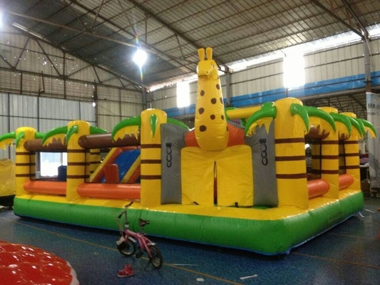 8x5m ปราสาทพอง Bouncer สวนสนุกการ์ตูน Theme Park