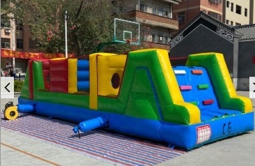 0.55 มม. PVC Inflatable Bouncer อุปสรรค 12mL * 6mW * 4mH UV Resistant